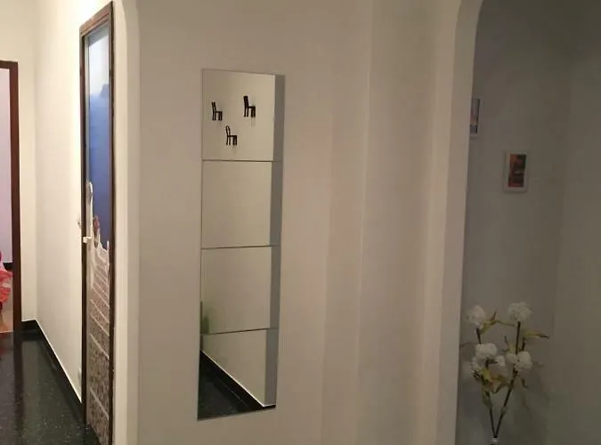 Apartamento Ad Metro Dal Centro Génova